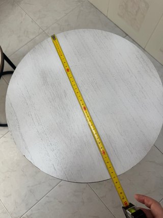 Tavoli ausiliari in metallo e legno