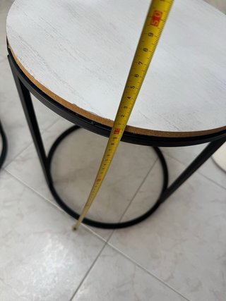 Tavoli ausiliari in metallo e legno