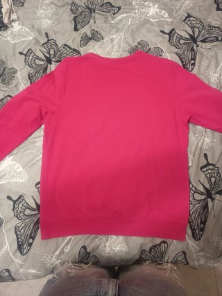 Sudadera rosa y negra cuello redondo Talla M
