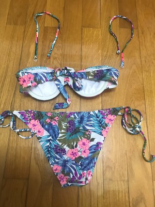 Bikini floral talla S