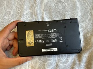 Nintendo DSi XL Verde