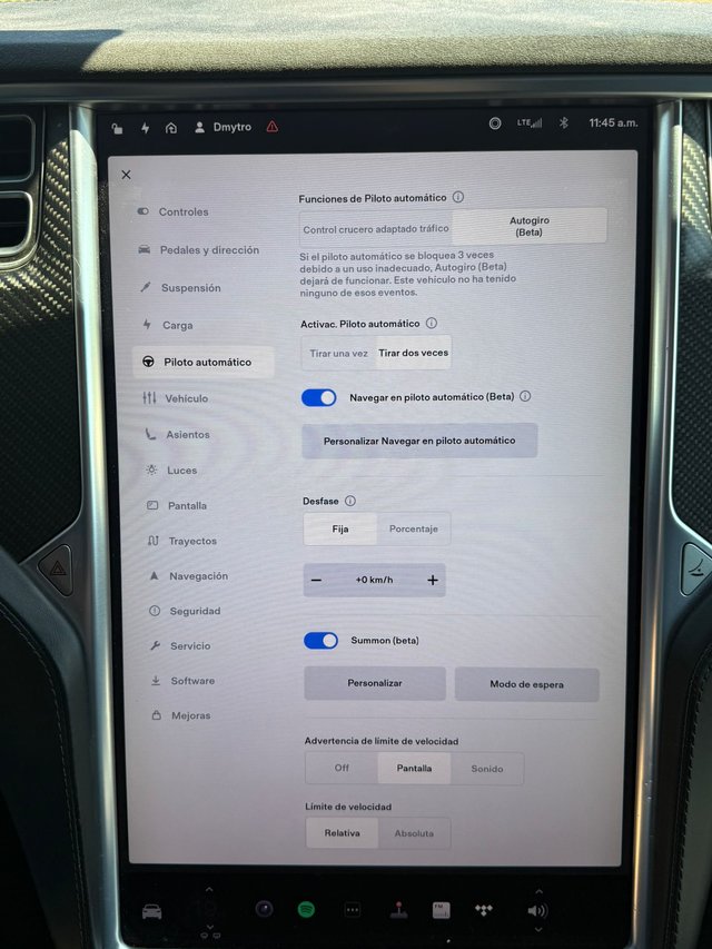 Tesla Model X 2017