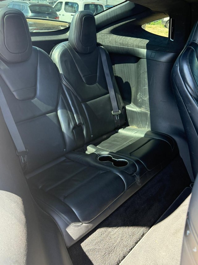 Tesla Model X 2017