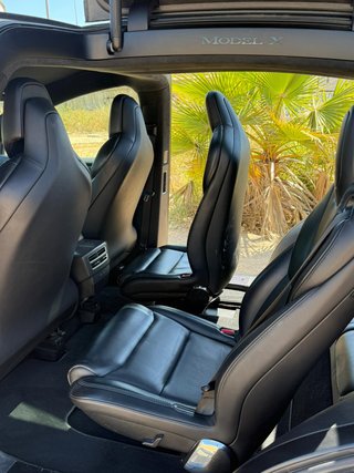 Tesla Model X 2017