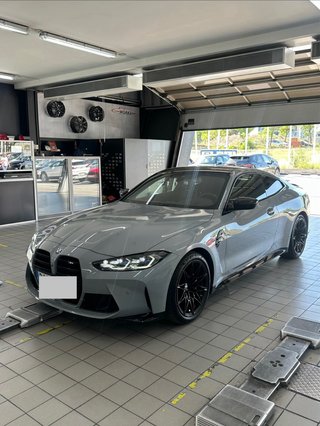 BMW M4 G82 CAMBIO MANUAL