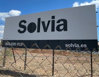 Cartel publicitario Solvia valla