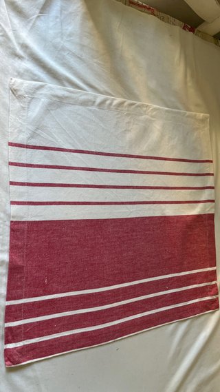 Mantel Cuadros Rojo y Blanco con 6 servilletas