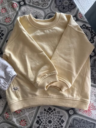 Sudaderas niña 12-18 / 18-24
