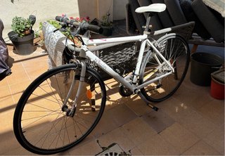 Bici Híbrida Blanca