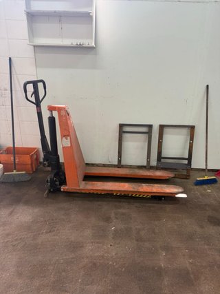 Traspalé elevadora tijera marca Gayner