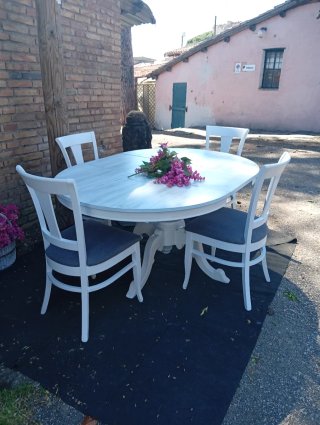 Set Tavolo Pranzo con 4 Sedie Bianche ritiro Roma