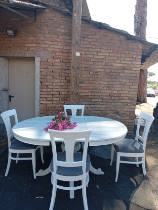 Set Tavolo Pranzo con 4 Sedie Bianche ritiro Roma