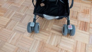 Silla de paseo Bebeconfort Noa Negra