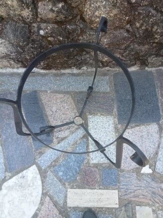 Portavasi in ferro battuto