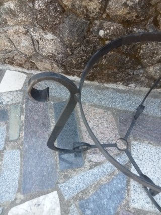 Portavasi in ferro battuto