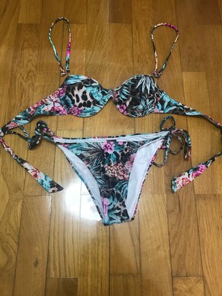 Bikini estampado flores y leopardo Talla S