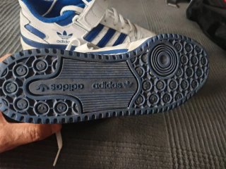 Zapatillas Adidas Forum Low Blancas y Azules