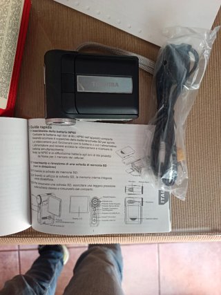 Cámara Toshiba (no sé si funciona)