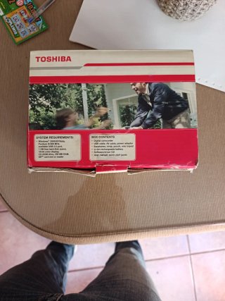 Cámara Toshiba (no sé si funciona)