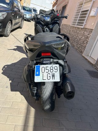 Yamaha X-Max 400cc Iron Max Negra