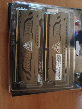 Viper Steel DDR4 32GB (2x16GB) 3200MHz