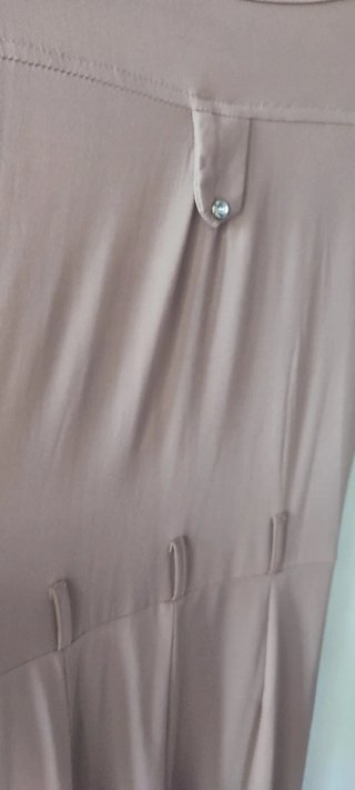 Mono rosa palo mujer
