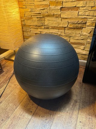 Silla de oficina ergonómica con pelota