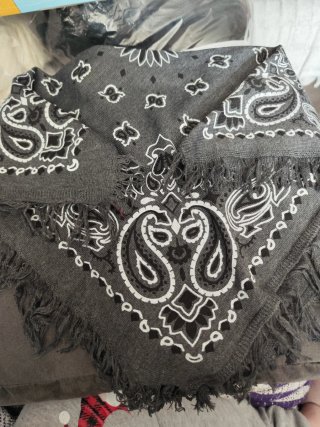 Pañuelo Bandana Gris con Blanco
