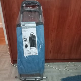 Carro de compra azul nuevo