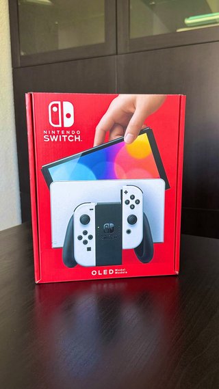 NINTENDO SWITCH OLED DA SCOPRIRE!!