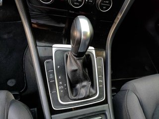 VOLKSWAGEN Golf Sport RLine 1.5 TSI 110kW 150CV DSG