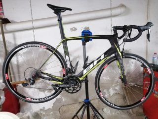 Bicicleta BH G6 Pro