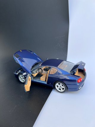 Ferrari 456 GT 1992 Burago 1/18