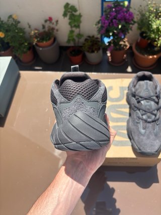 Adidas Yeezy 500 Negras Talla 45