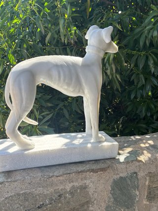 Escultura Galgo Mármol Blanco