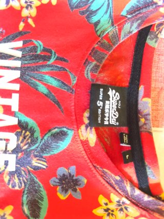 Camiseta Superdry Floral Roja Talla Juvenil