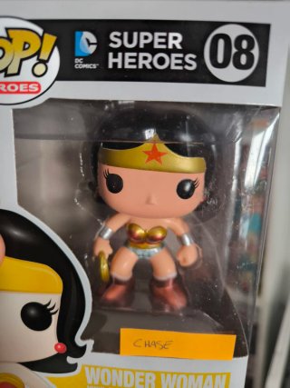 Funko Pop! Wonder Woman Chase DC Comics 08