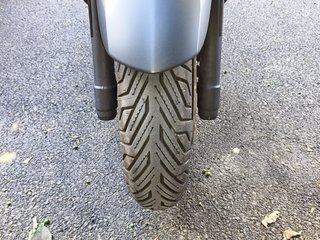 Yamaha X-MAX 250 Momo Design