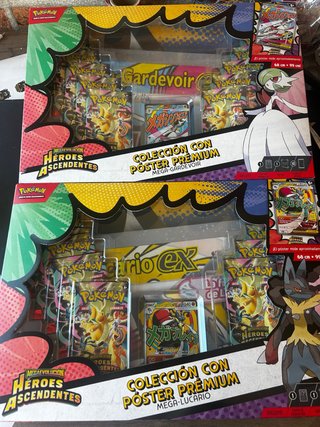 Colección Pokémon Mega Gardevoir y Lucario Pack