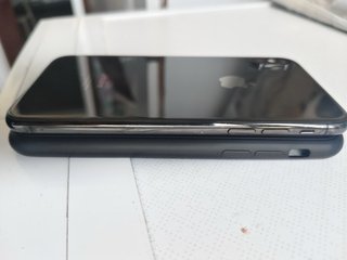 iPhone X 64GB (LEER)