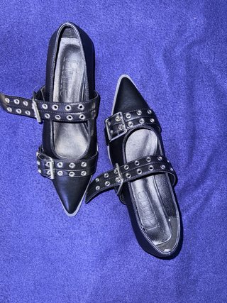 Zapatos negros con hebilla y ojales Bailarinas