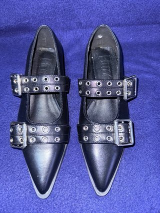 Zapatos negros con hebilla y ojales Bailarinas
