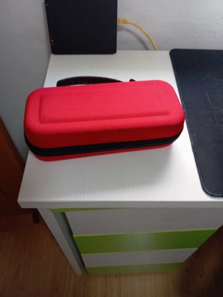 Nintendo Switch casi sin uso