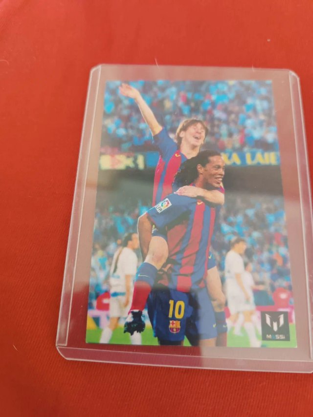 MESSI 2004 ROOKIE BARCELONA RONALDINHO