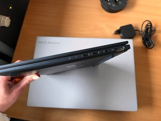 Asus Zenbook 14 OLED