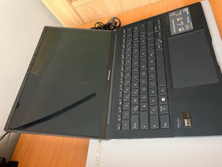 Asus Zenbook 14 OLED