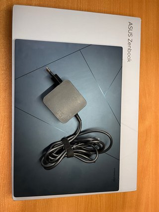 Asus Zenbook 14 OLED