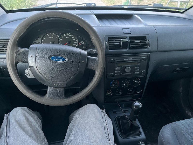 Ford Transit Connect 2007 - foto 1