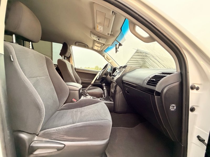Toyota Land Cruiser 2020, foto 12