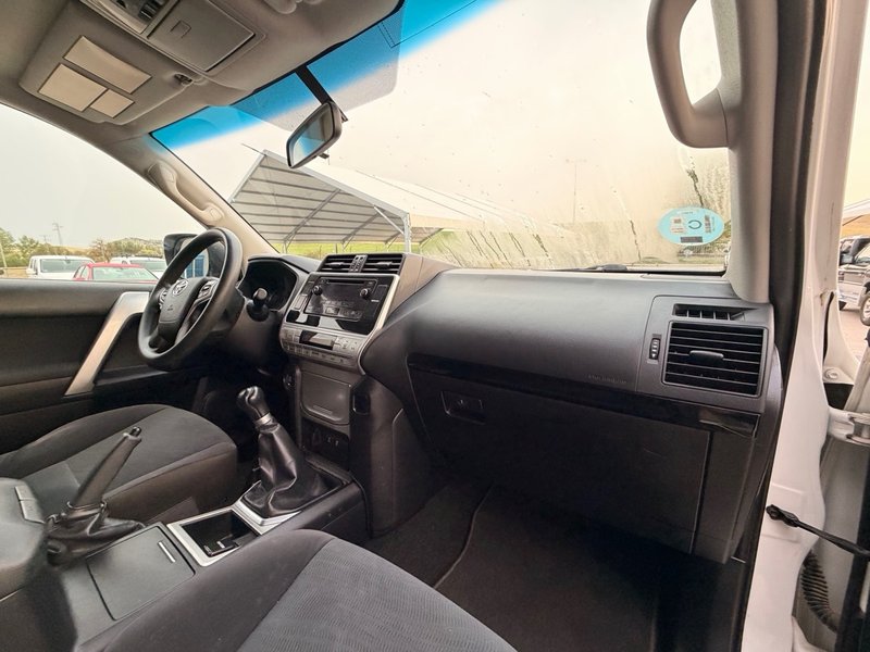 Toyota Land Cruiser 2020, foto 13